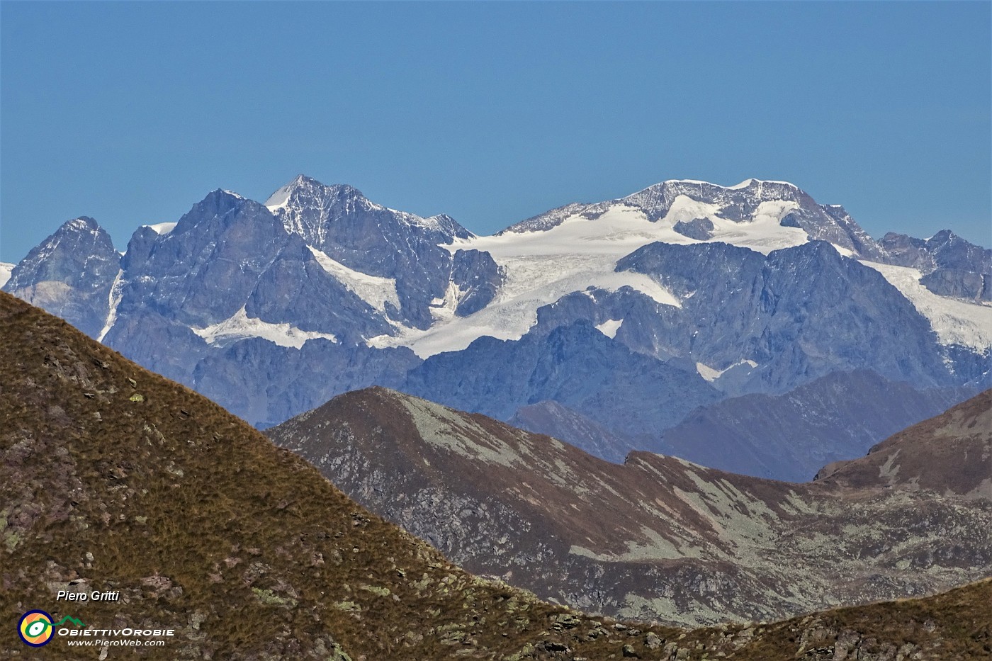 53 Maxi zoom verso il gruppo del Bernina.JPG